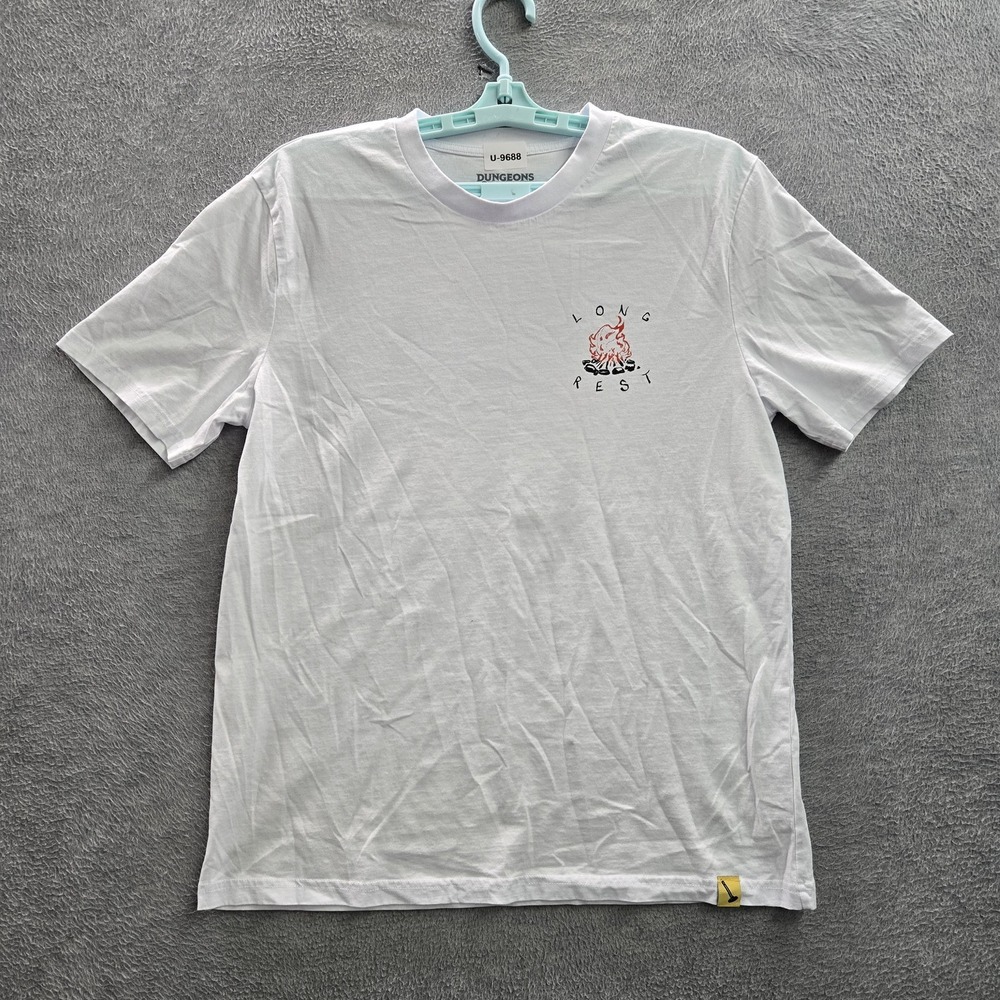 Dungeons & Dragons Men Shirt M White Graphic Print Campfire Tee‎